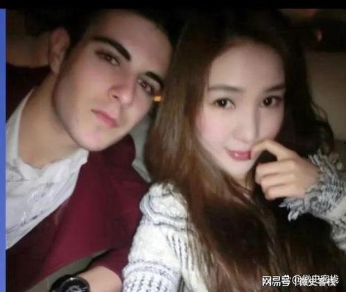 吃瓜帅气男网红视频